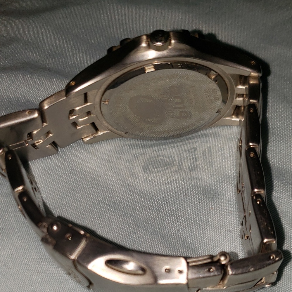 Fossil Watch - Picture 2 of 2